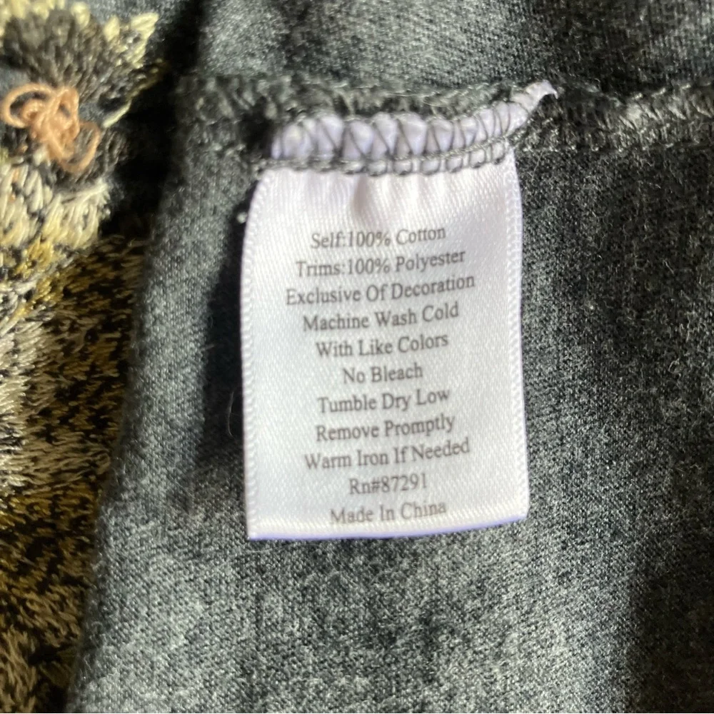 JW Los Angeles Gray Floral Embroidered Long Sleeve Boho Dress - Medium - Picture 9 of 9